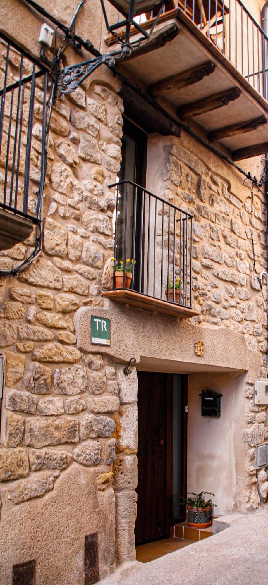 La Casa Del Castell Villa Horta de Sant Joan Luaran gambar