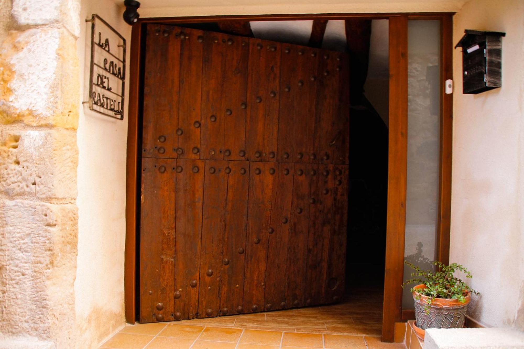 La Casa Del Castell Villa Horta de Sant Joan Luaran gambar