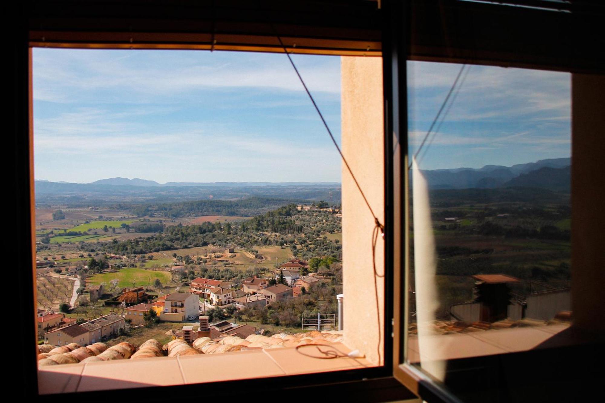 La Casa Del Castell Villa Horta de Sant Joan Luaran gambar